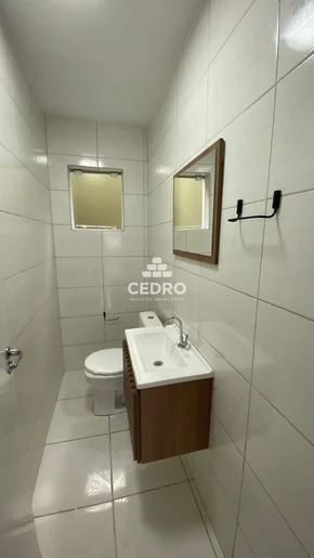 Sobrado Com 3 Quartos, Sendo 1 Suíte, Em órfãs