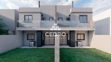 Sobrado Com 2 Quartos, Sendo 1 Suíte, No Cará Cará