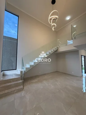 Sobrado Com 3 Quartos, Sendo 1 Suíte, No Cará Cará