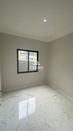 Casa Com 3 Quartos No Cará Cará