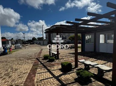 Apartamento Com 2 Quartos Em Uvaranas