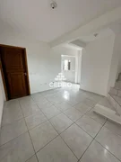 <strong>Sobrado com 2 quartos em Uvaranas</strong>
