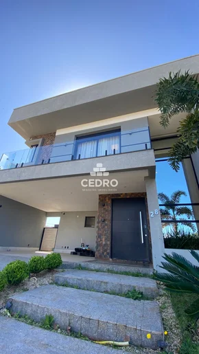 <strong>Casa com 3 quartos, sendo 3 suítes, no Terras Alphaville</strong>