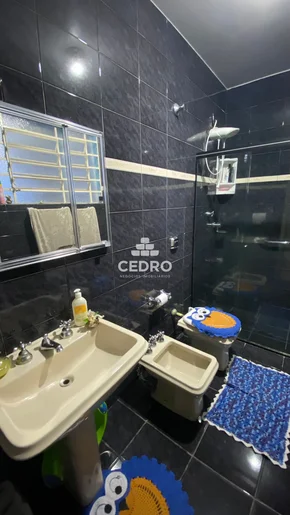 Casa Com 4 Quartos, Sendo 1 Suíte, Na Vila Estrela