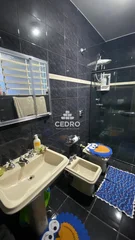 <strong>Casa com 4 quartos, sendo 1 suíte, na Vila Estrela</strong>