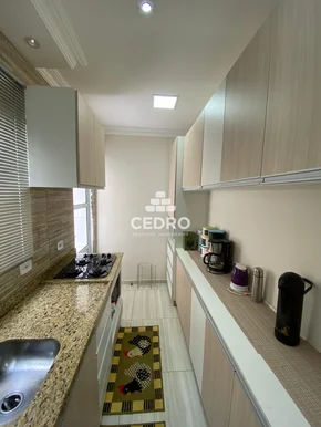 Casa Com 3 Quartos, Sendo 1 Suíte, No Contorno