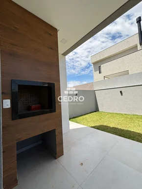 Sobrado Com 3 Quartos, Sendo 1 Suíte, No Jardim Carvalho