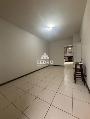 Casa Com 3 Quartos, Sendo 1 Suíte, Em órfãs