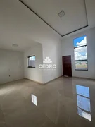 <strong>Casa com 3 quartos, sendo 1 suíte, no Cará Cará</strong>