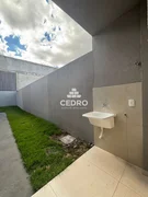 <strong>Casa com 3 quartos, sendo 1 suíte, no Cará Cará</strong>