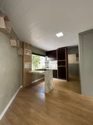 <strong>Casa com 3 quartos, sendo 1 suíte, no Contorno</strong>