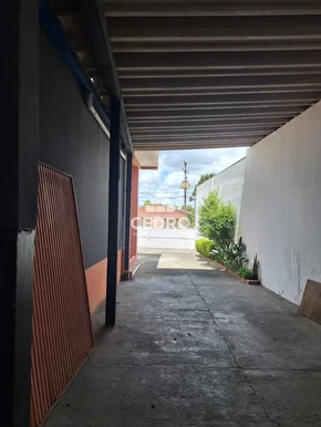 Barracão Com 250m² No Centro