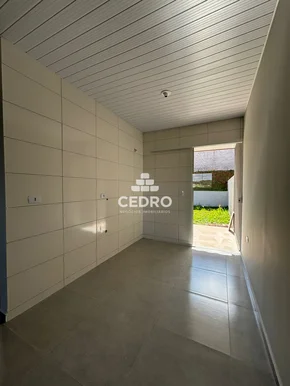 Casa Com 2 Quartos Em Uvaranas