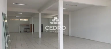 Barracão Com 250m² Em Oficinas