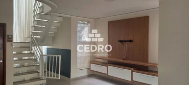 Sobrado Com 3 Quartos, Sendo 1 Suíte, No Neves