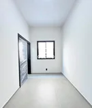 <strong>Sobrado com 4 quartos, sendo 4 suítes, em Uvaranas</strong>