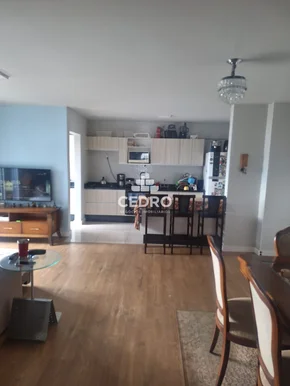 Apartamento Com 3 Quartos, Sendo 1 Suíte, No Centro