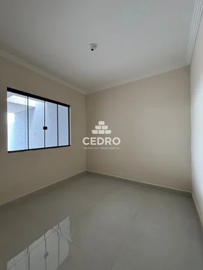 Casa Com 3 Quartos, Sendo 1 Suíte, No Cará Cará