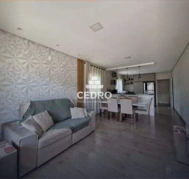 Chácara De 1350m² No Contorno