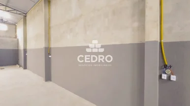 Barracão De 220m² Em Uvaranas