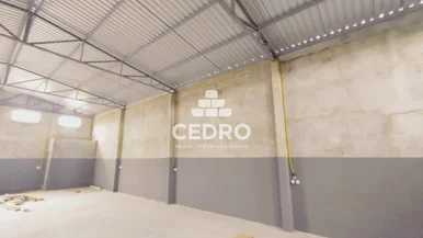 Barracão De 220m² Em Uvaranas