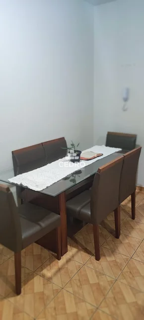 Apartamento Com 3 Quartos, Sendo 1 Suíte, Na Vila Estrela