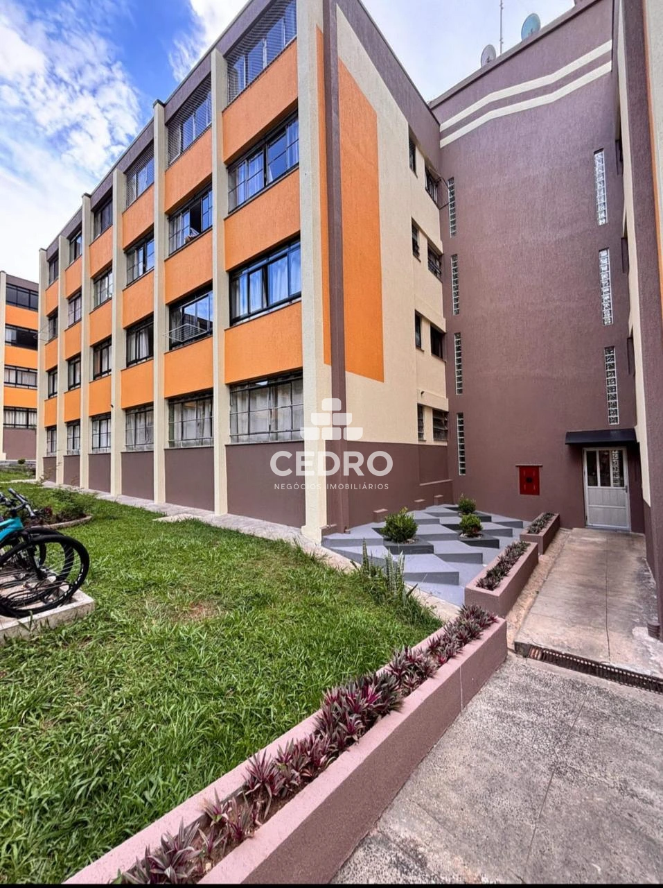 Apartamento Mobiliado Com 3 Quartos No Jardim Carvalho