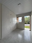 <strong>Casa com 2 quartos no Neves</strong>