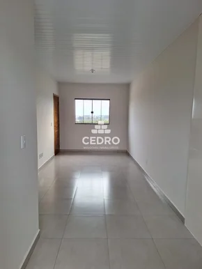 Casa Com 2 Quartos No Contorno