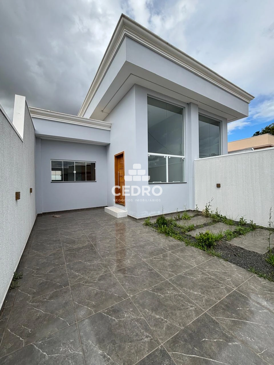 Casa Com 2 Quartos Na Colônia Dona Luiza