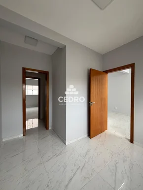 Casa Com 2 Quartos Na Colônia Dona Luiza