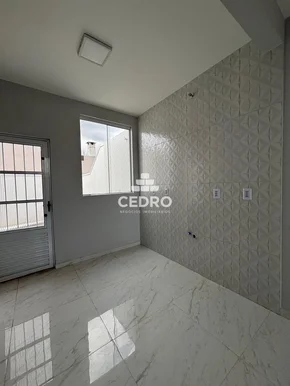 Casa Com 2 Quartos Na Colônia Dona Luiza