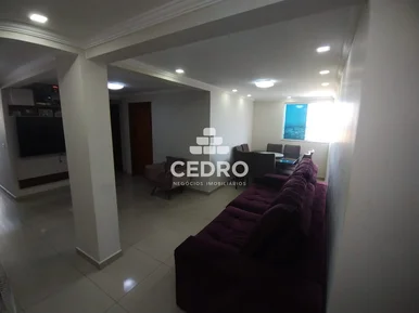 <strong>Apartamento com 2 quartos, sendo 1 suíte, na Nova Russia</strong>