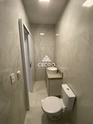 <strong>Casa com 2 quartos, sendo 1 suíte, no Cará Cará</strong>