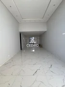 <strong>Casa com 3 quartos, sendo 1 suíte, no Cará Cará</strong>