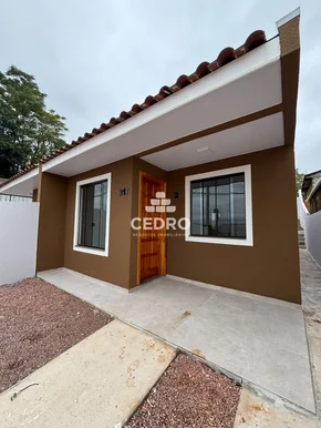 <strong>Casa com 2 quartos em Uvaranas</strong>