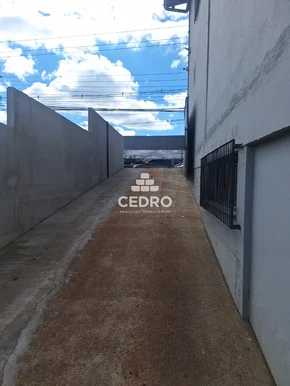 Barracão De 200m² No Boa Vista