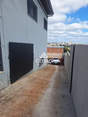 Barracão De 200m² No Boa Vista