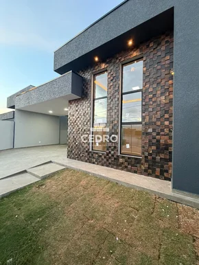 Casa Com 3 Quartos, Sendo 1 Suíte, No Cará Cará