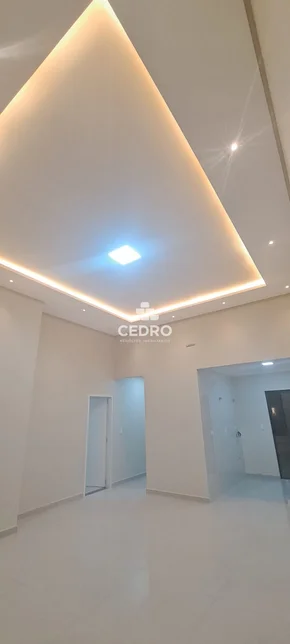 Casa Com 3 Quartos, Sendo 1 Suíte, No Cará Cará