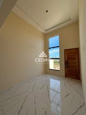 Casa Com 3 Quartos, Sendo 1 Suíte, Em Olarias