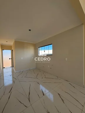 Casa Com 3 Quartos, Sendo 1 Suíte, Em Olarias