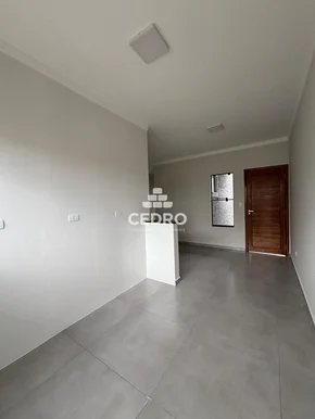 Casa Com 2 Quartos No Cará Cará