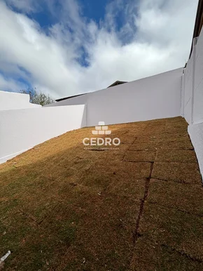 Casa Com 2 Quartos Em Uvaranas