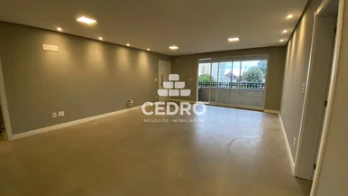 <strong>Apartamento com 3 quartos, sendo 1 suíte, na Vila Estrela</strong>