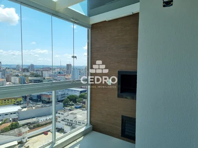 <strong>Cobertura com 2 quartos, sendo 1 suíte, no Centro</strong>
