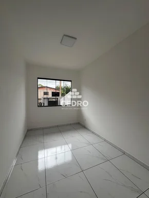 Casa Com 2 Quartos Em Uvaranas