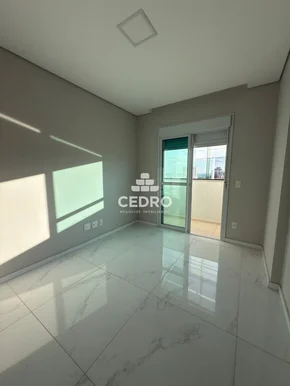Apartamento Com 2 Quartos, Sendo 1 Suíte, No Centro