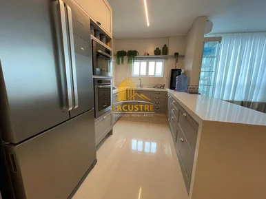 Apartamento Mobiliado E Decorado, Meia Praia - Itapema/sc.