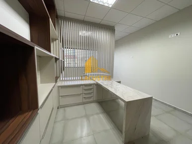 <strong>Sala Comercial mobiliada no centro, Castro PR.</strong>